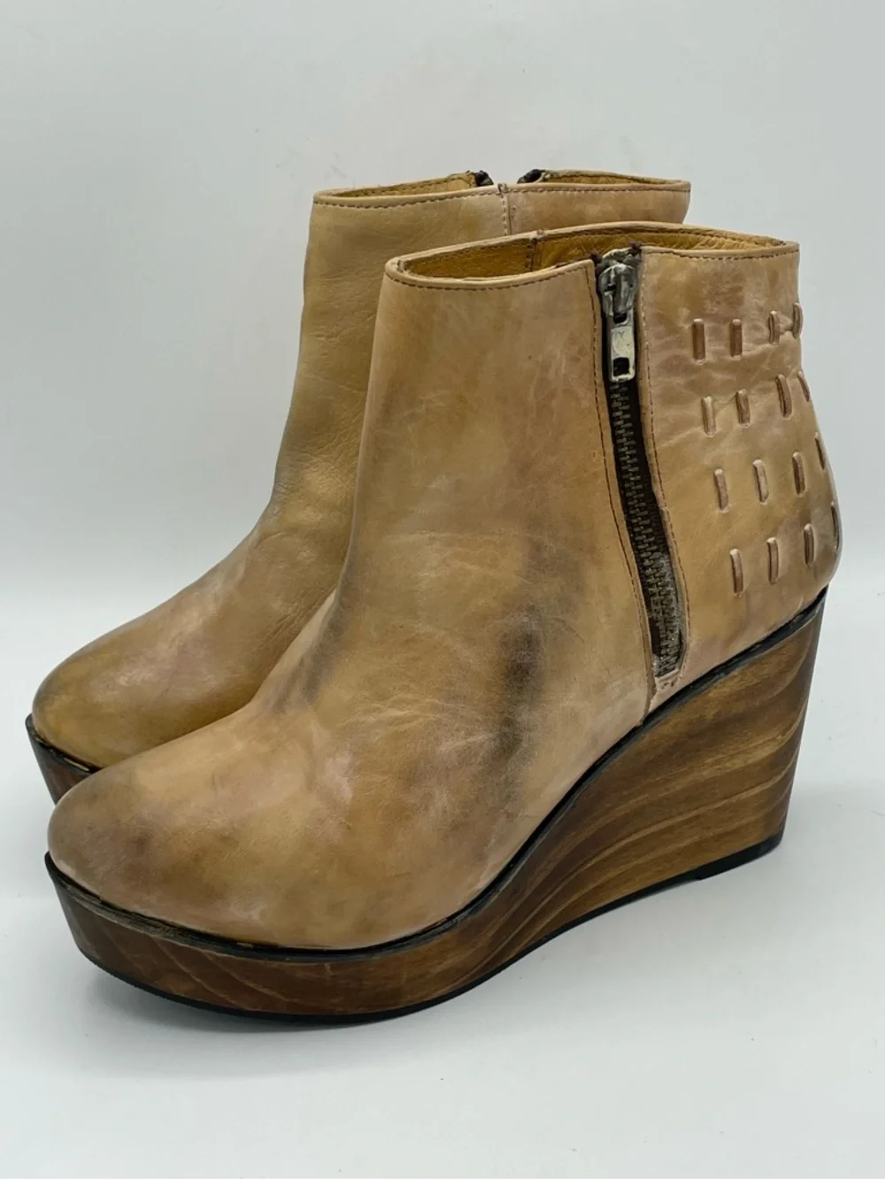 BED|STU Cobbler Series Tan Distressed Leather Wedge Ankle Boots NWT